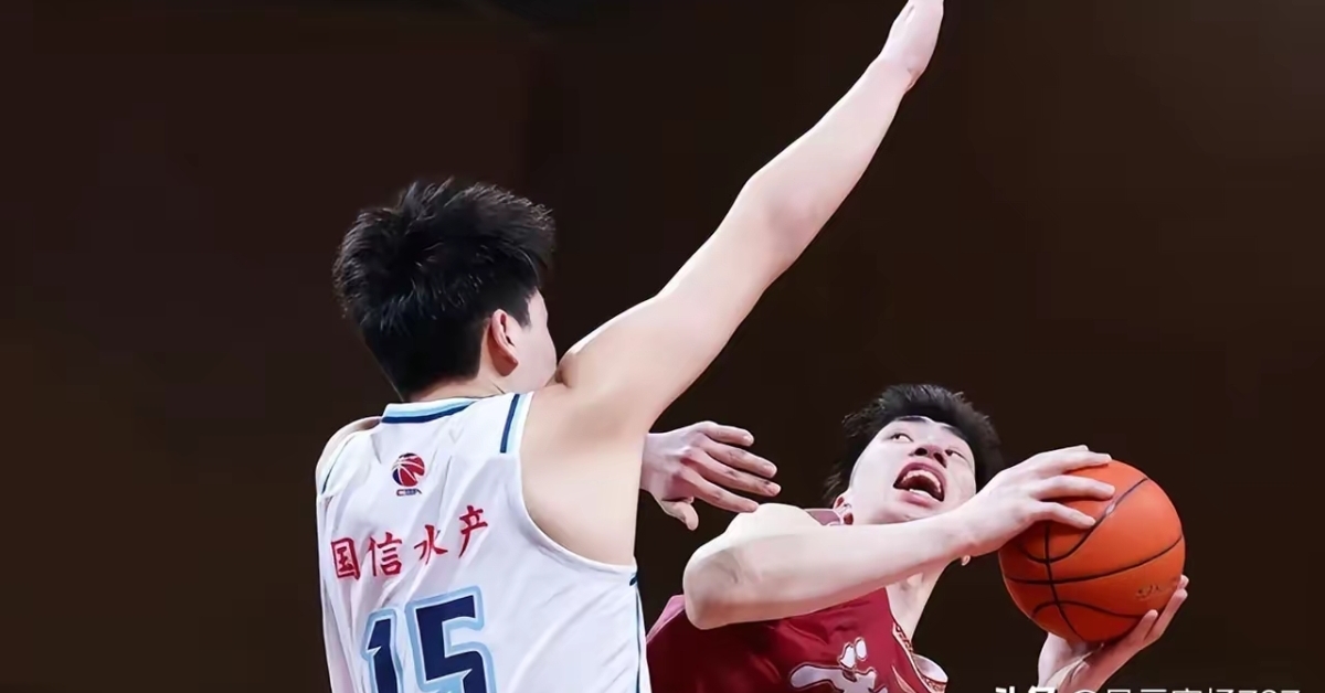 爱游戏app下载 -浙江队发布备战花絮；窗口期内部沟通；亚冠任务艰巨；身体对抗强度拉满(亚冠联赛二级浙江队最新消息)