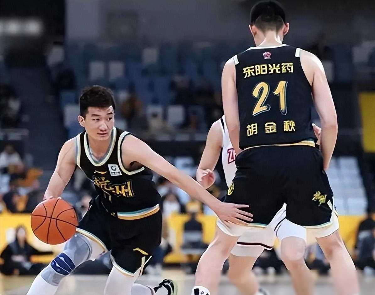 爱游戏网站 -今夜体能课后；武汉三镇伤情更新备战CBA季后赛；底气十足；球队文化再被提及的简单介绍