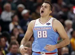 爱游戏网站 -关于转会期莱比锡备战CBA常规赛，篮板制胜细节曝光，更衣室稳定，控场能力受关注的信息