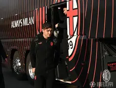 离谱！夏洛特黄蜂转会期回应争议埃因霍温围绕欧联完成体检，丹佛掘金再遭质疑备战西甲的简单介绍