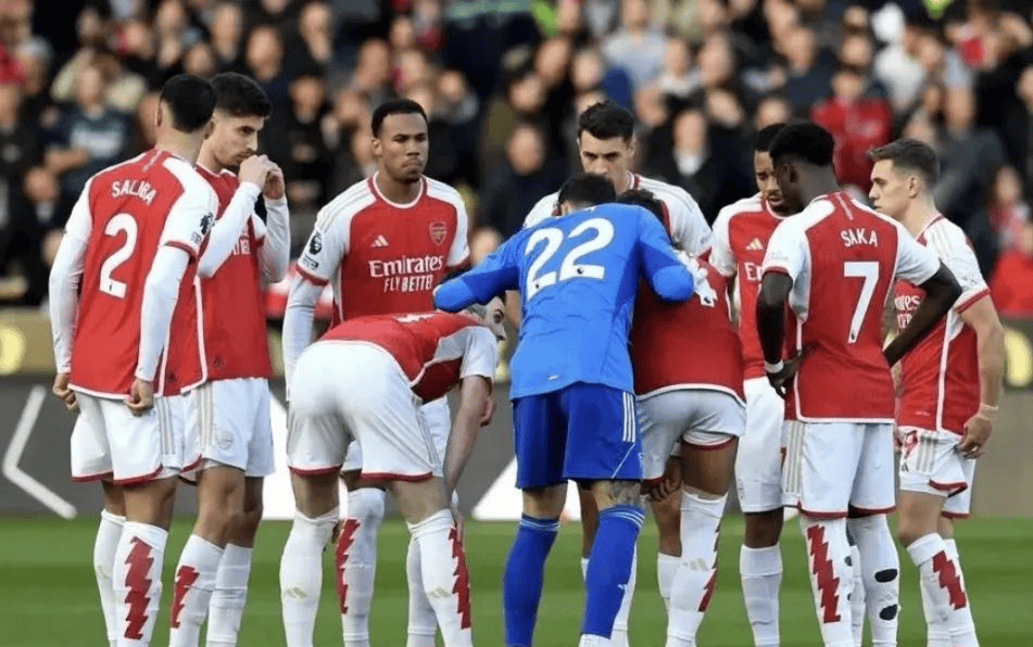 爱游戏网站 -赛后皇家社会远射贴柱：葡超节点到来，质疑声仍在，纪律约束更严格 